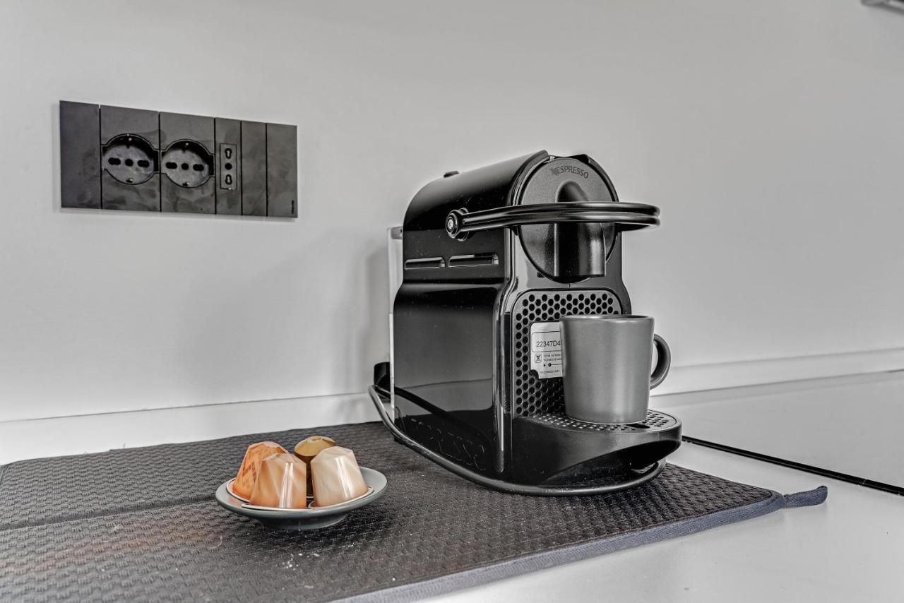Metro M1 - Smart Home, Fast Free Wifi & Netflix Milan Extérieur photo